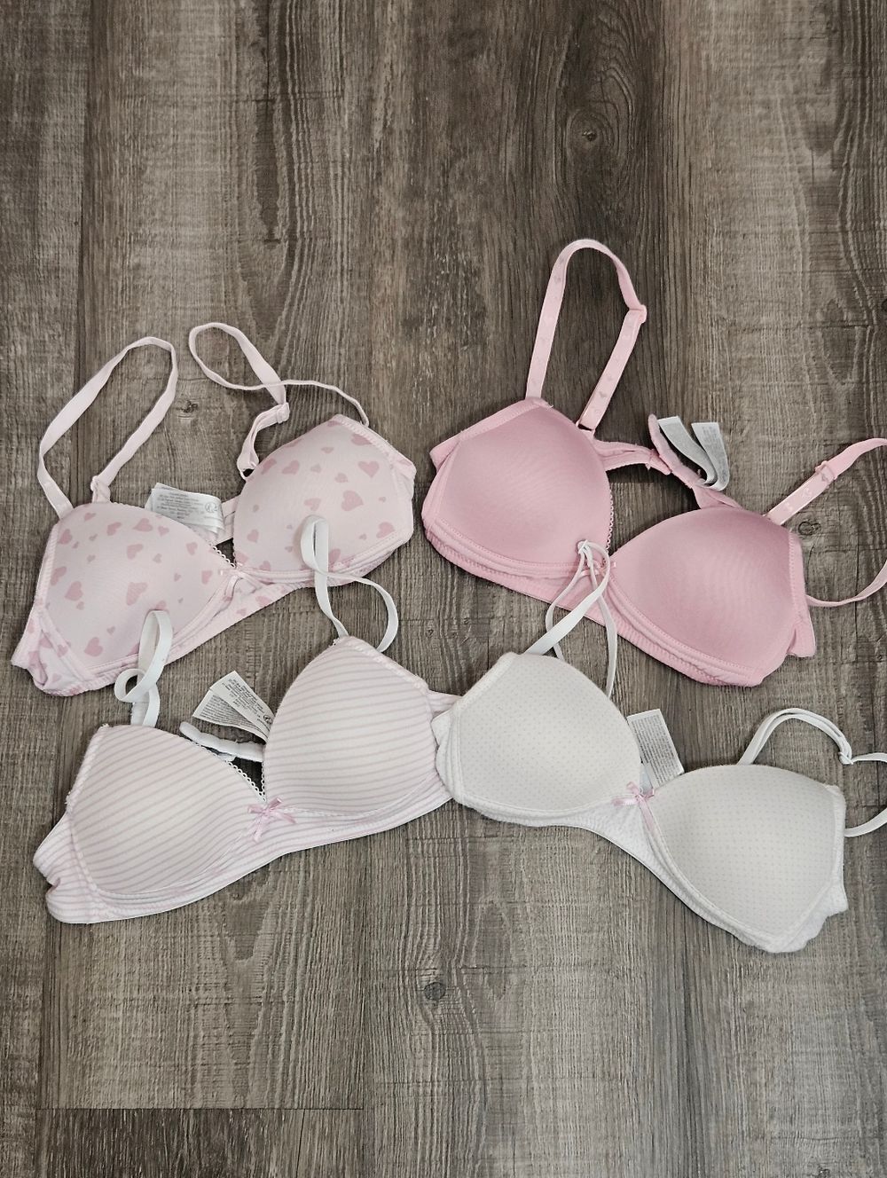 Primark Girls Pink and White Training Tween Bras Bundle (4) Size 30AA - Picture 9 of 9
